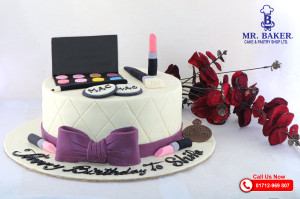Makeup Box Cake